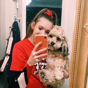 Meet your Posher, Katelyn